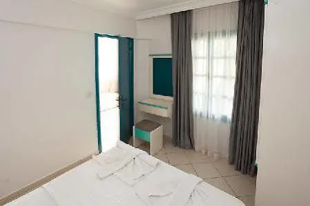 Mitos Otel İçmeler